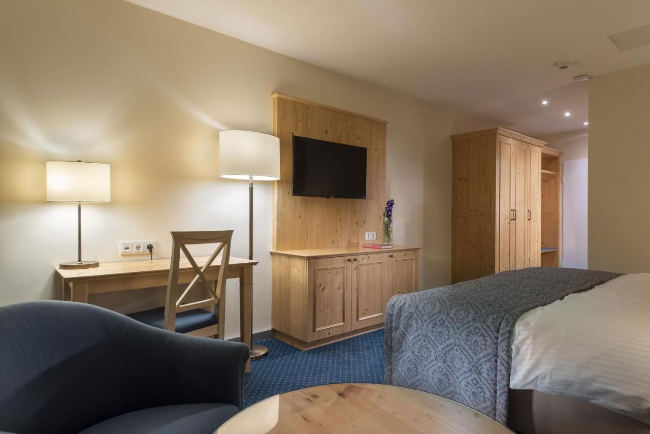 Maritim Titisee Hotel Esterno foto